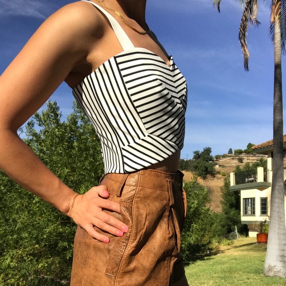 Rebecca Minkoff wht&blk stripped crop top m - Picture 2 of 5